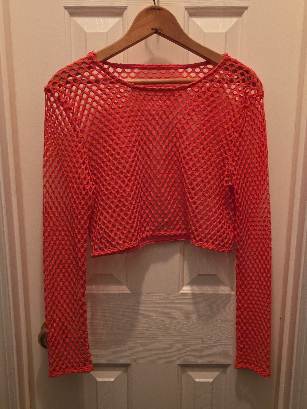 Women's Cropped Open-Knit Long Sleeve Top - Hot Pink